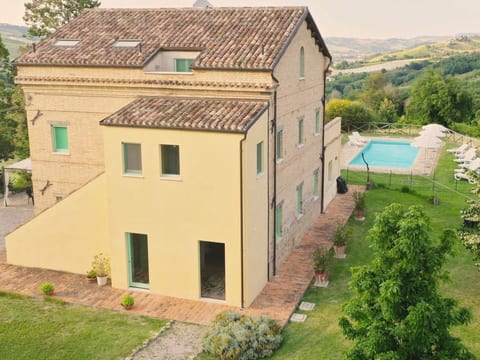 Villa mit privatem Pool und unglaublicher Aussicht