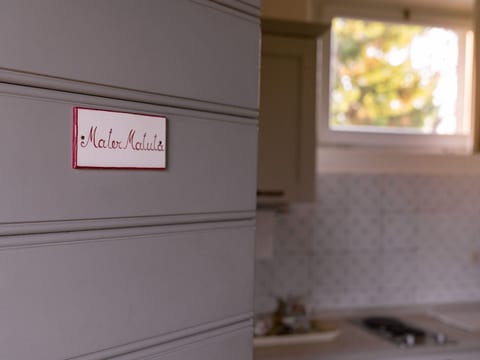Studio-Apartment mit Garten, Grill, Pool und Aussicht