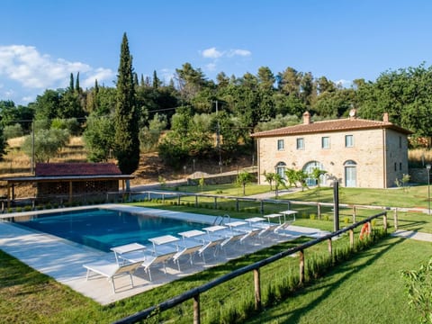 Elegante Villa mit privatem Pool in der Nähe von Cortona