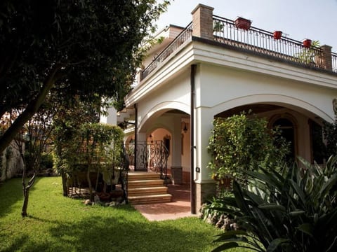 Villa mit privatem Pool in der Nähe der Strände von Palmi