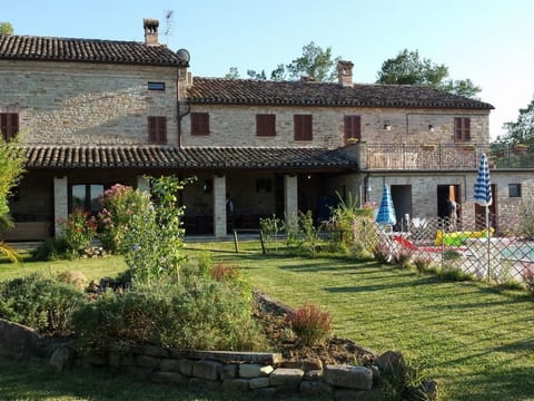 Erschwingliche Villa mit privatem Pool