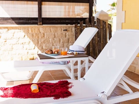 Komfortable und moderne Villa am Strand