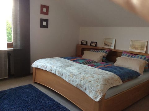 Appartement mit Balkon