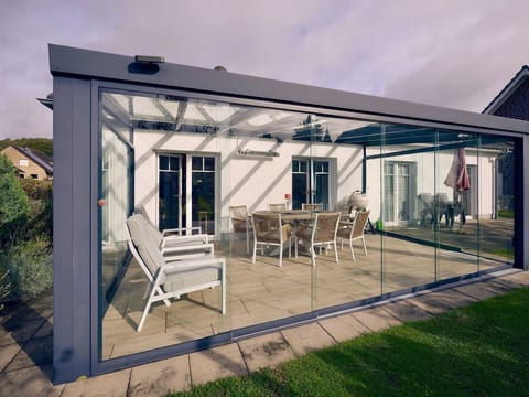 Schönes Ferienhaus in Brochterbeck mit Garten