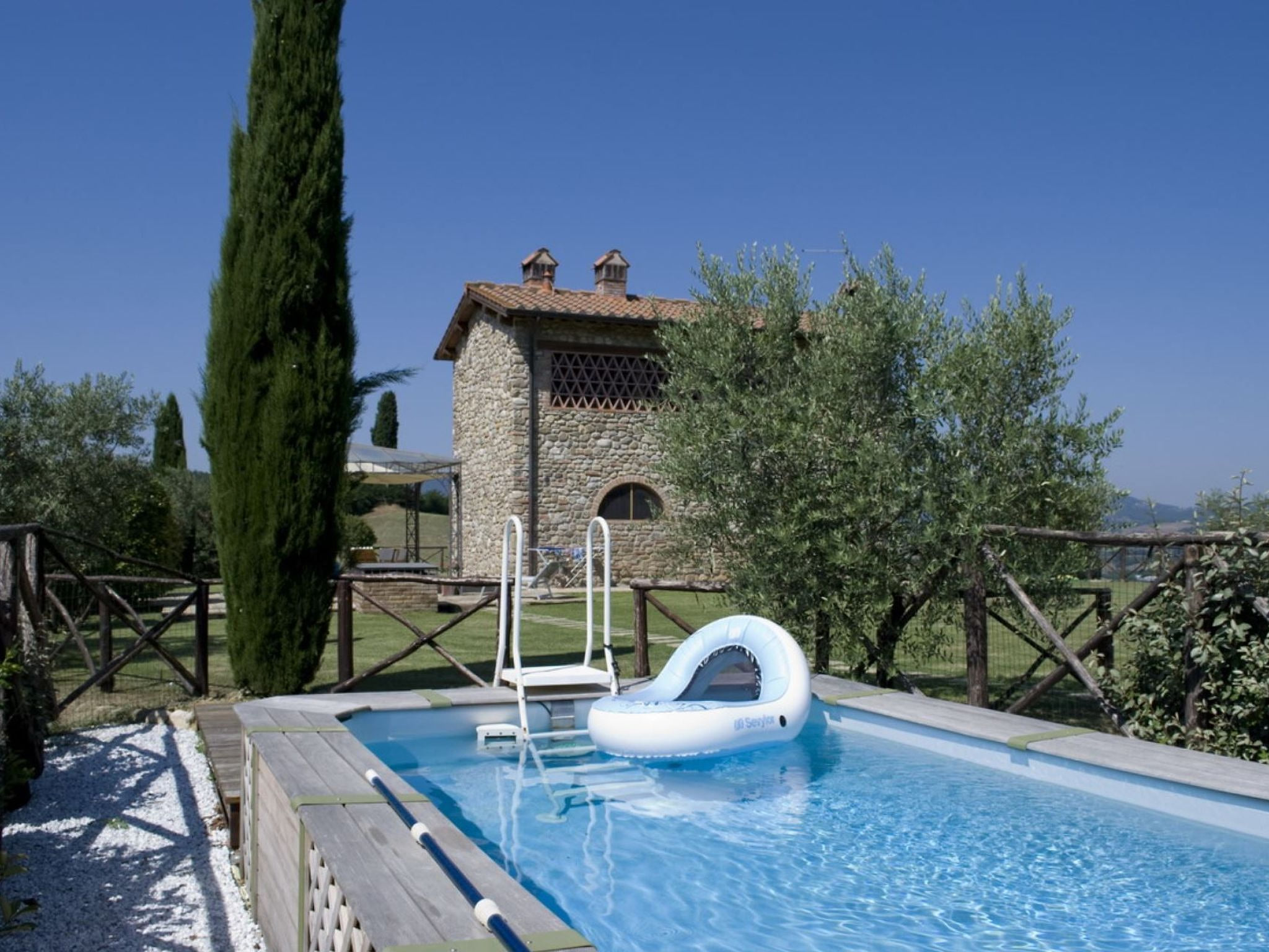mit privatem Pool in der Nähe von Florenz