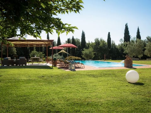 Villa mit privatem Pool zwischen Pisa und Volterra
