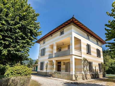 Villa mit privatem Pool in der Region Mugello