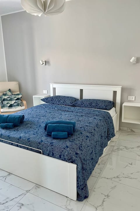 Portoammare' Wohnung mit Balkon