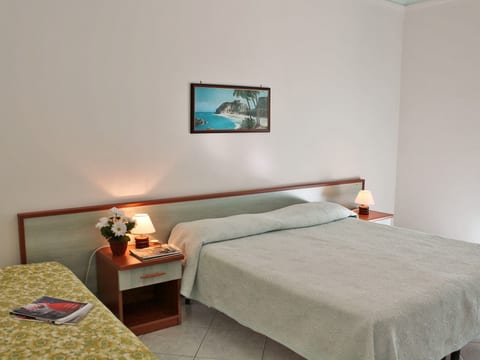 ILA2310 HOUSE STELLA 5