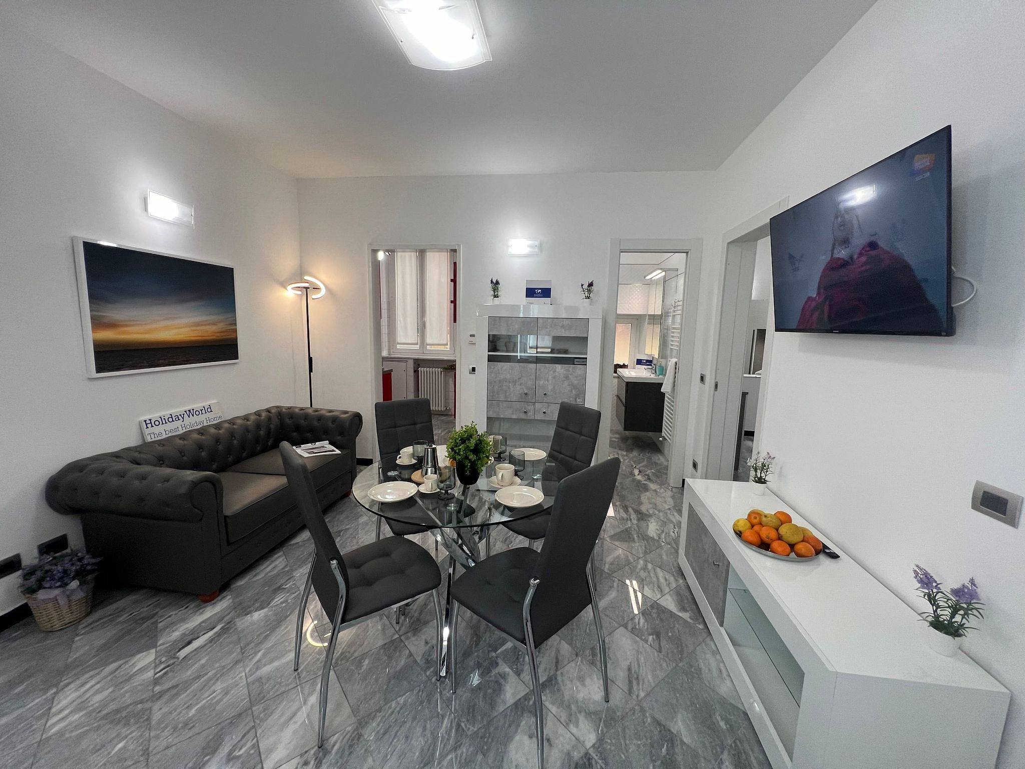 Raineri House by Holiday World
