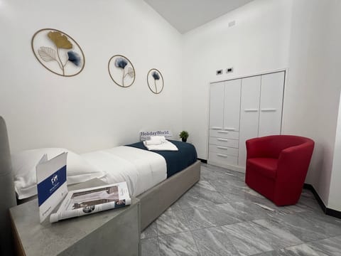 Raineri House by Holiday World