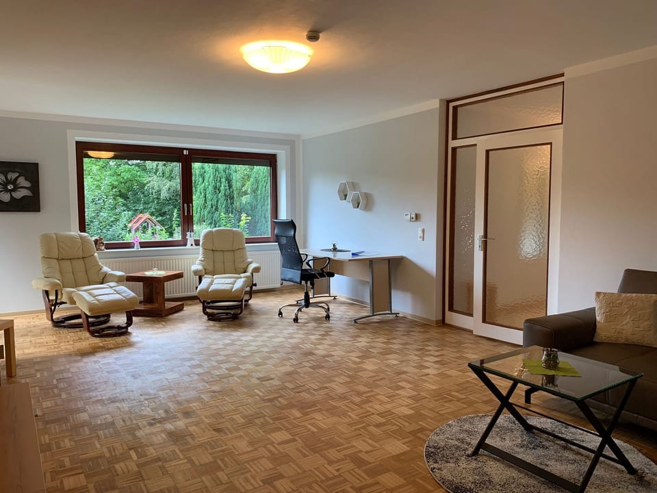 Elbe-Ferienwohnung mit Terrasse nah am Zentrum - Glückstadt