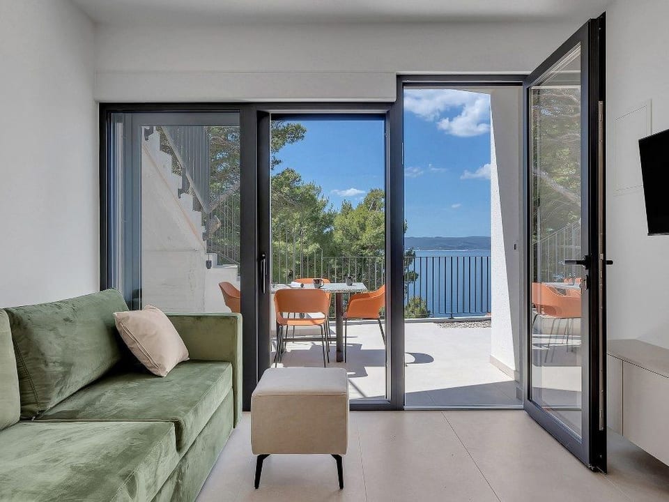 Villa LiTo - Apartman 2. with balcony and seavie - Brela