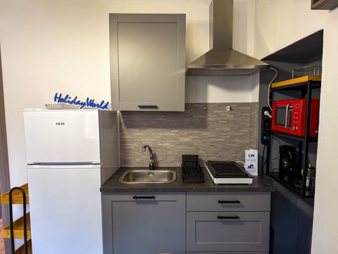 Neue moderne Seeüberdachung von Holiday World