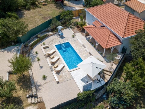 Gemütliche Villa Gabriel mit Schwimmbad