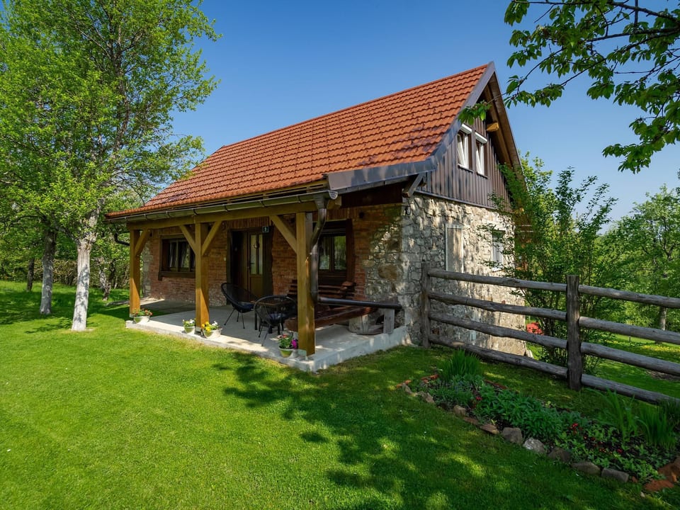 Haus in Sleme Skradsko mit Whirlpool und Parkplatz - Sleme Skradsko