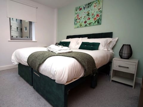 Zentrale Wohnung Bristol, 2 Betten, Balkon, Wi-Fi