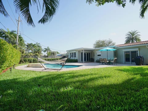 Villa Bella - Modernes Haus mit beheiztem Pool