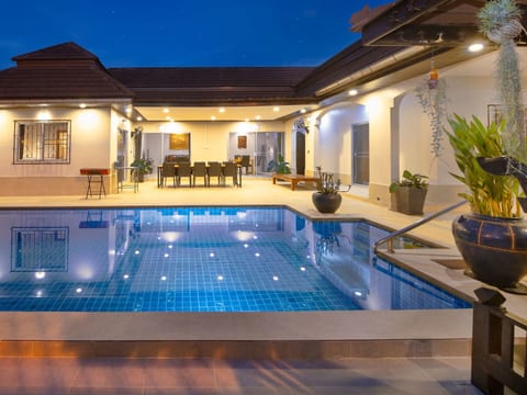 "Villa Bos" mit 5 Schlafzimmern