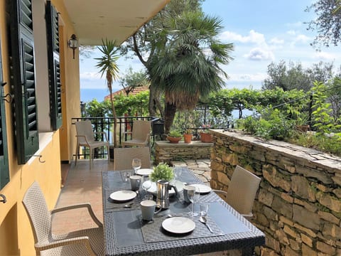 Wohnung in Pieve Ligure mit Terrasse