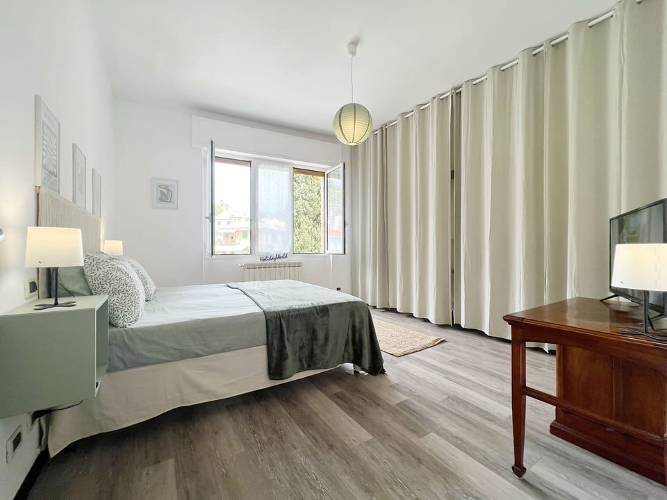 für 6 Personen ca. 96 m&sup2; in Arenzano, Norditalien (Ligurien) - Arenzano