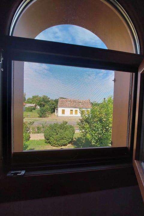 Schöne Ferienwohnung in ruhiger Lage