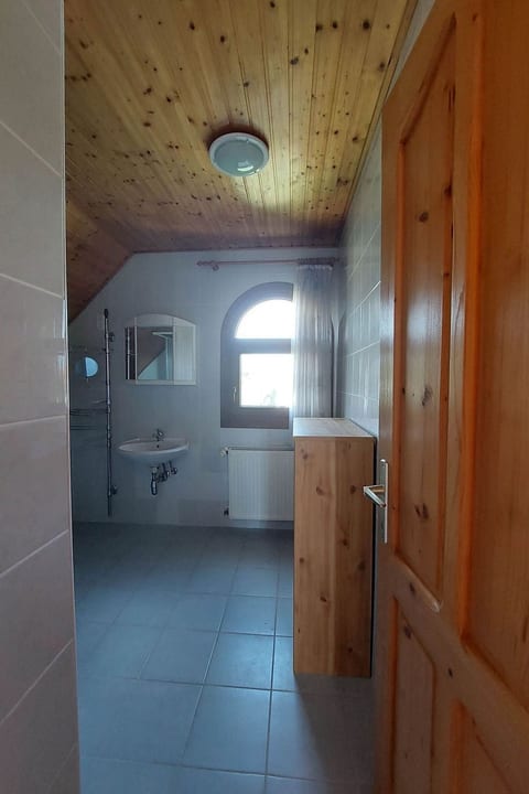 Schöne Ferienwohnung in ruhiger Lage