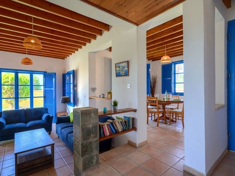 Schönes Ferienhaus mit Balkon in Polis Chrysochous