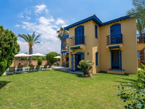Schönes Ferienhaus mit Balkon in Polis Chrysochous
