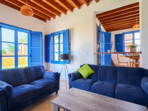 Schönes Ferienhaus mit Balkon in Polis Chrysochous