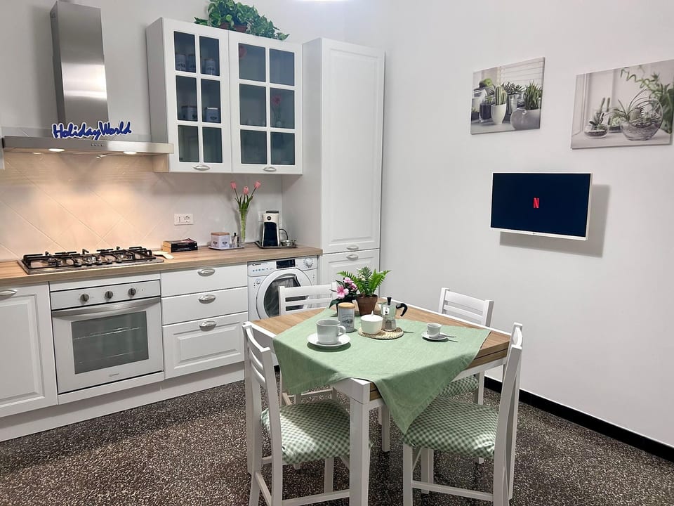 Casa Brighella di Holiday World - Genoa