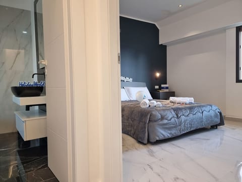 MaXelA Penthouse by Holiday World