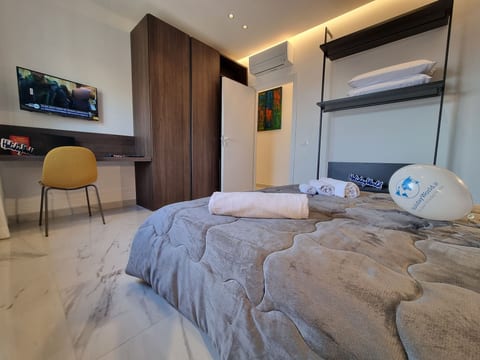 MaXelA Penthouse by Holiday World