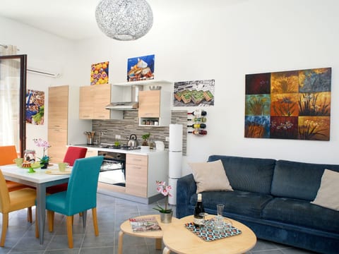 Ein-Zimmer-Wohnung 'Capo House' mit Balkon