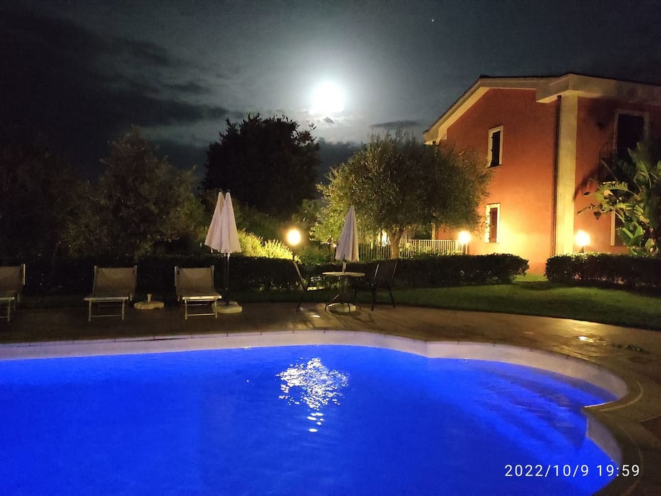 Einzimmerwohnung mit Terrasse - Acireale