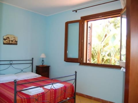 Zweizimmerwohnung 1 mit Terrasse, Gemeinschaftspool