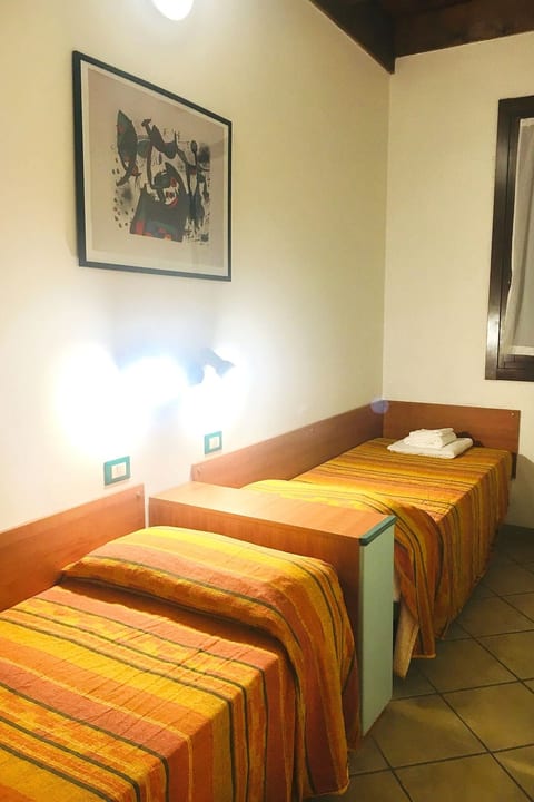 Wunderschöne Wohnung in Lido Di Spina mit Möbliertem Balkon