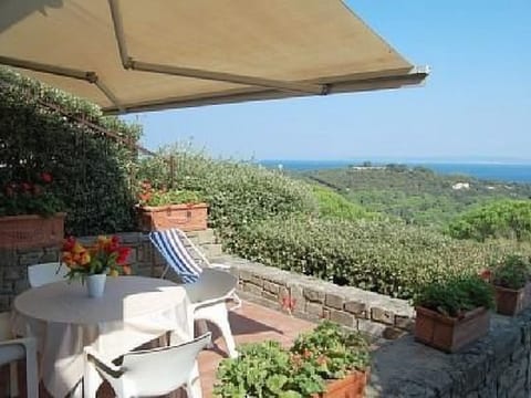 Wohnung in Punta Ala mit Großer Terrasse