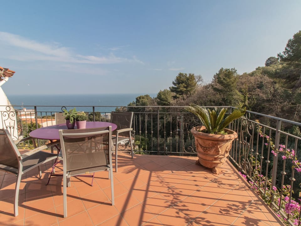 'Casa Bald' mit Terrasse - Diano Marina
