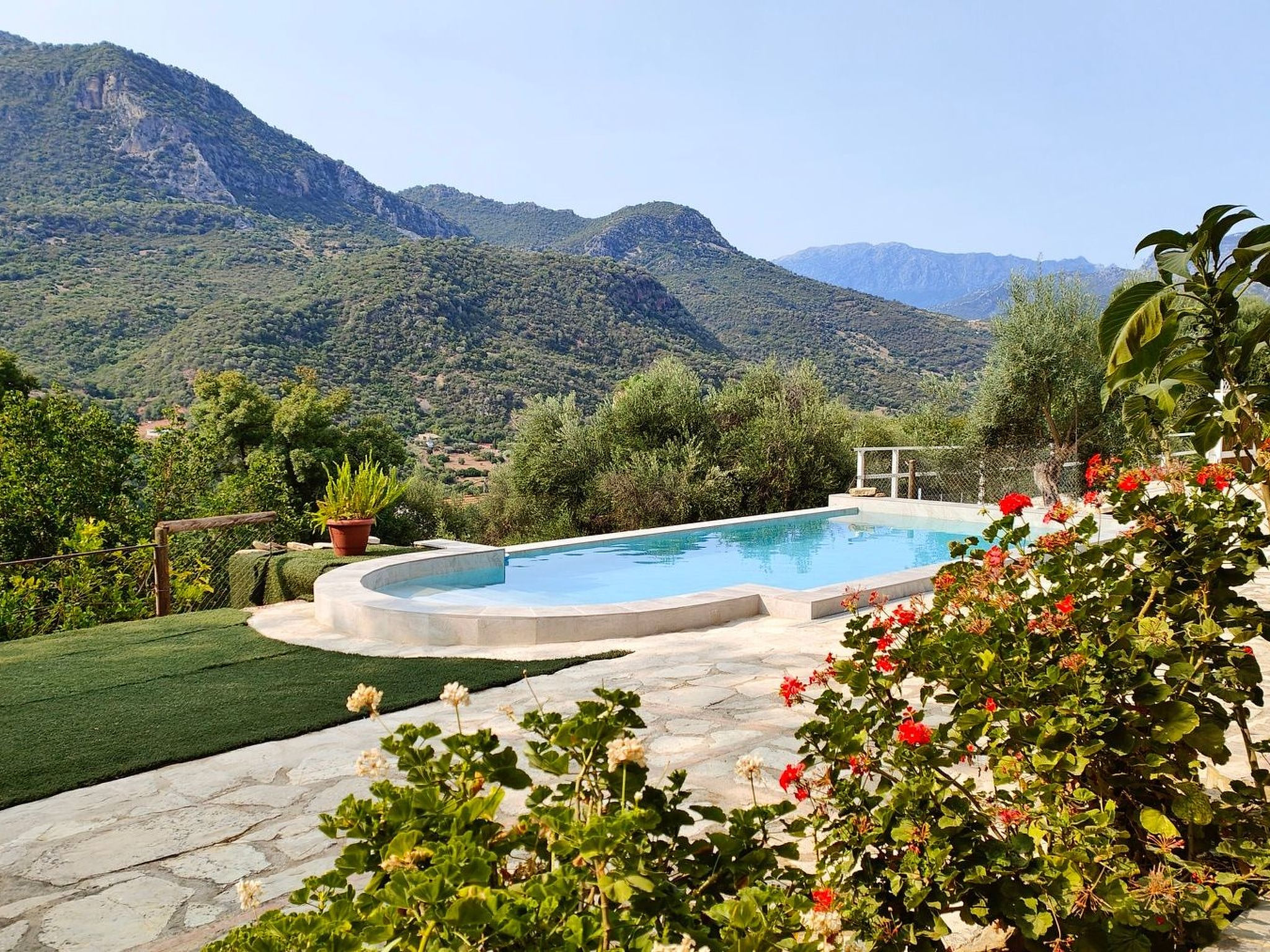 Vivienda Turistica Rural El Acebuchal