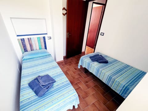 Wohnung 5 - Zwei-Zimmer-Wohnung