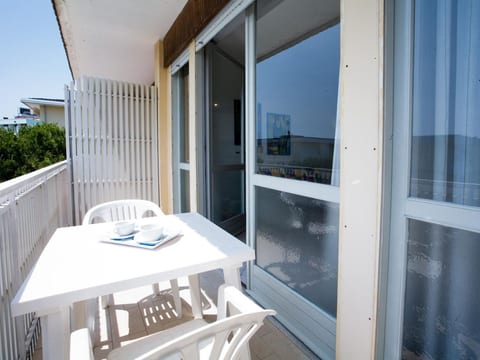 'Sanian B' mit Balkon