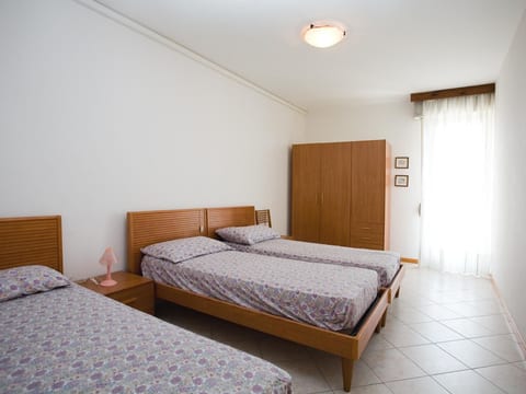 'Sanian B' mit Balkon