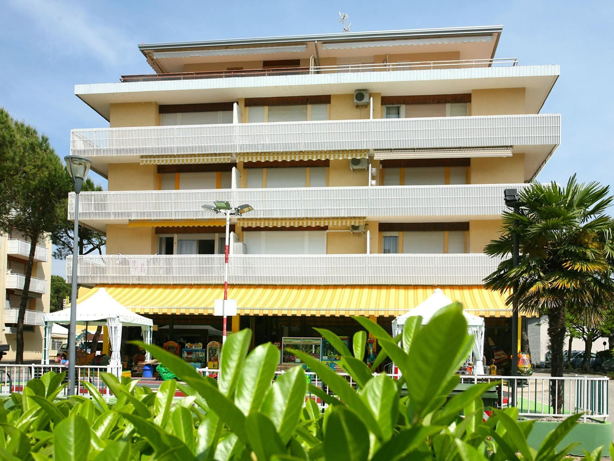 'Sanian B' mit Balkon