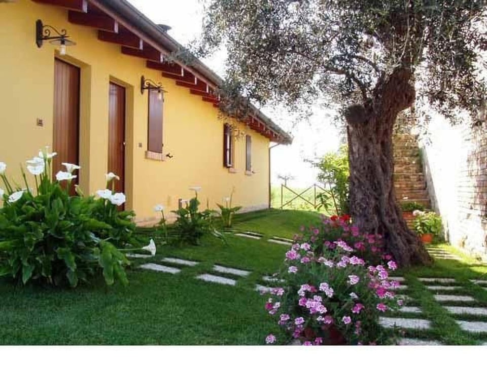 à Notaresco avec barbecue et jardin - Notaresco