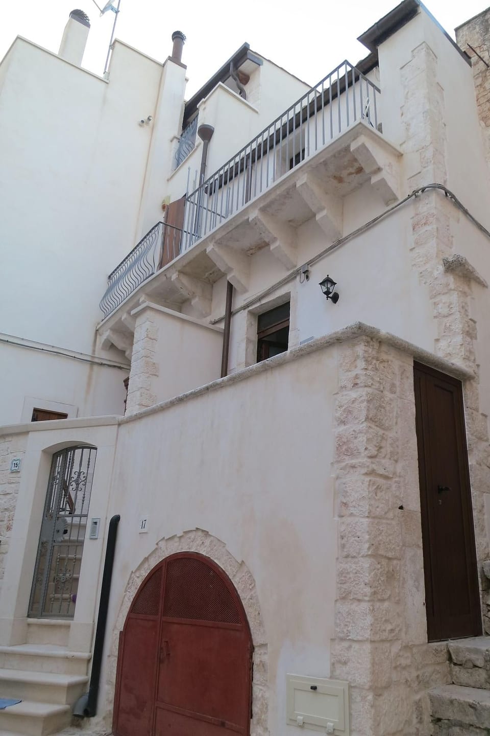 In 2015 renoviertes Ferienhaus inmitten der Altstadt mit steinernen Rundbögen - Castellana Grotte