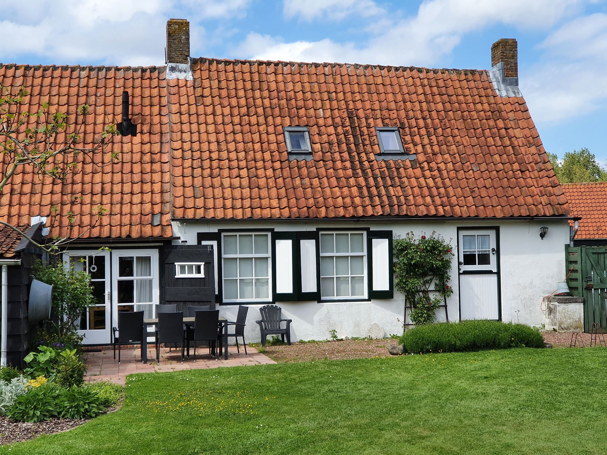 Charmantes Ferienhaus in Gapinge mit Großem Garten