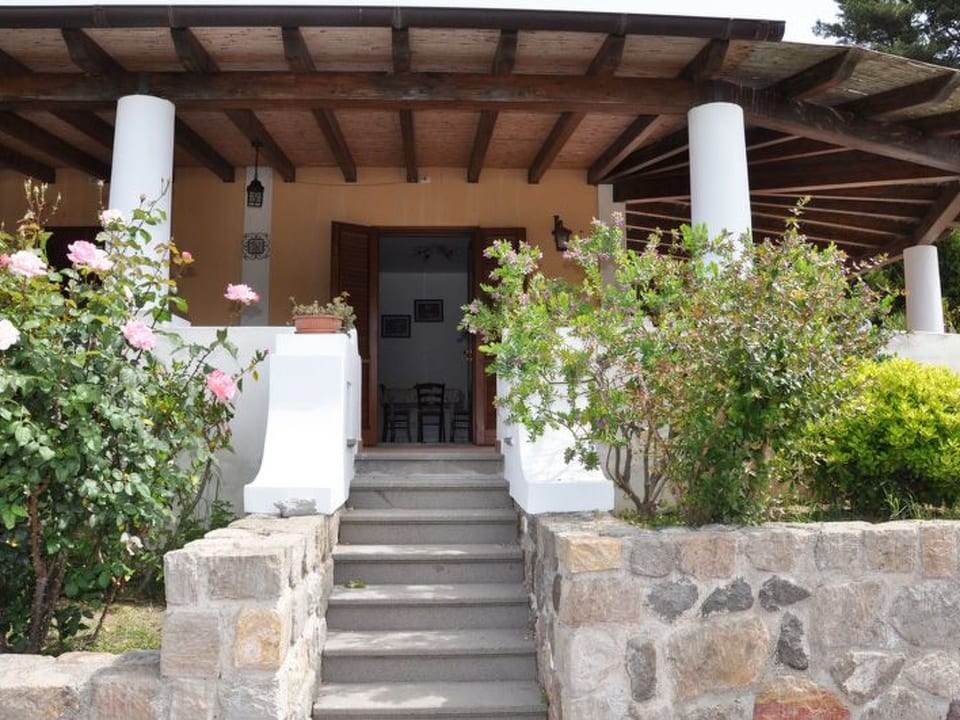 Wohnung 'Glicine ab 231' mit Terrasse - Lipari
