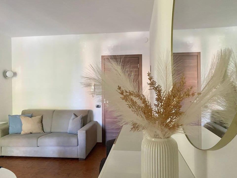Gemütliche Drei-Zimmer-Wohnung mit Garten - Sirmione
