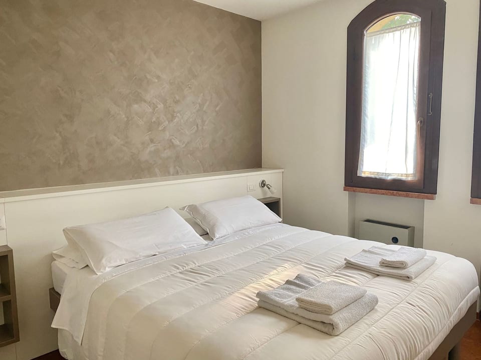 Gemütliche Zweizimmerwohnung mit Balkon - Sirmione